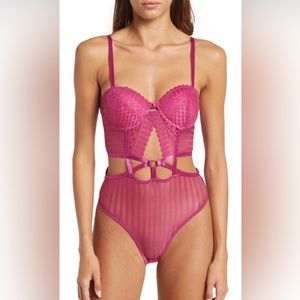*NWT* Secret Lace / Striped Mesh Petal Lace Cutout Bodysuit / Pink / 2X (16)